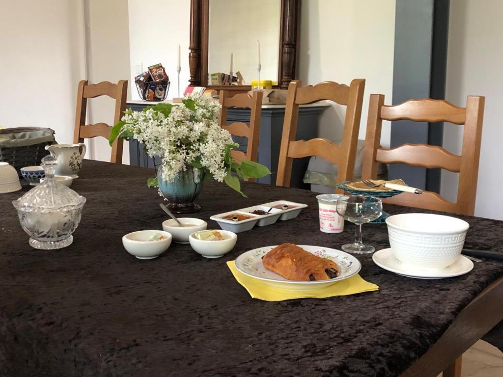 Bed and Breakfast La Demeure D'Othe Sormery Zewnętrze zdjęcie